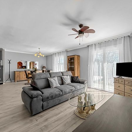 Escapade A Lodeve La Paisible Apartment Bagian luar foto