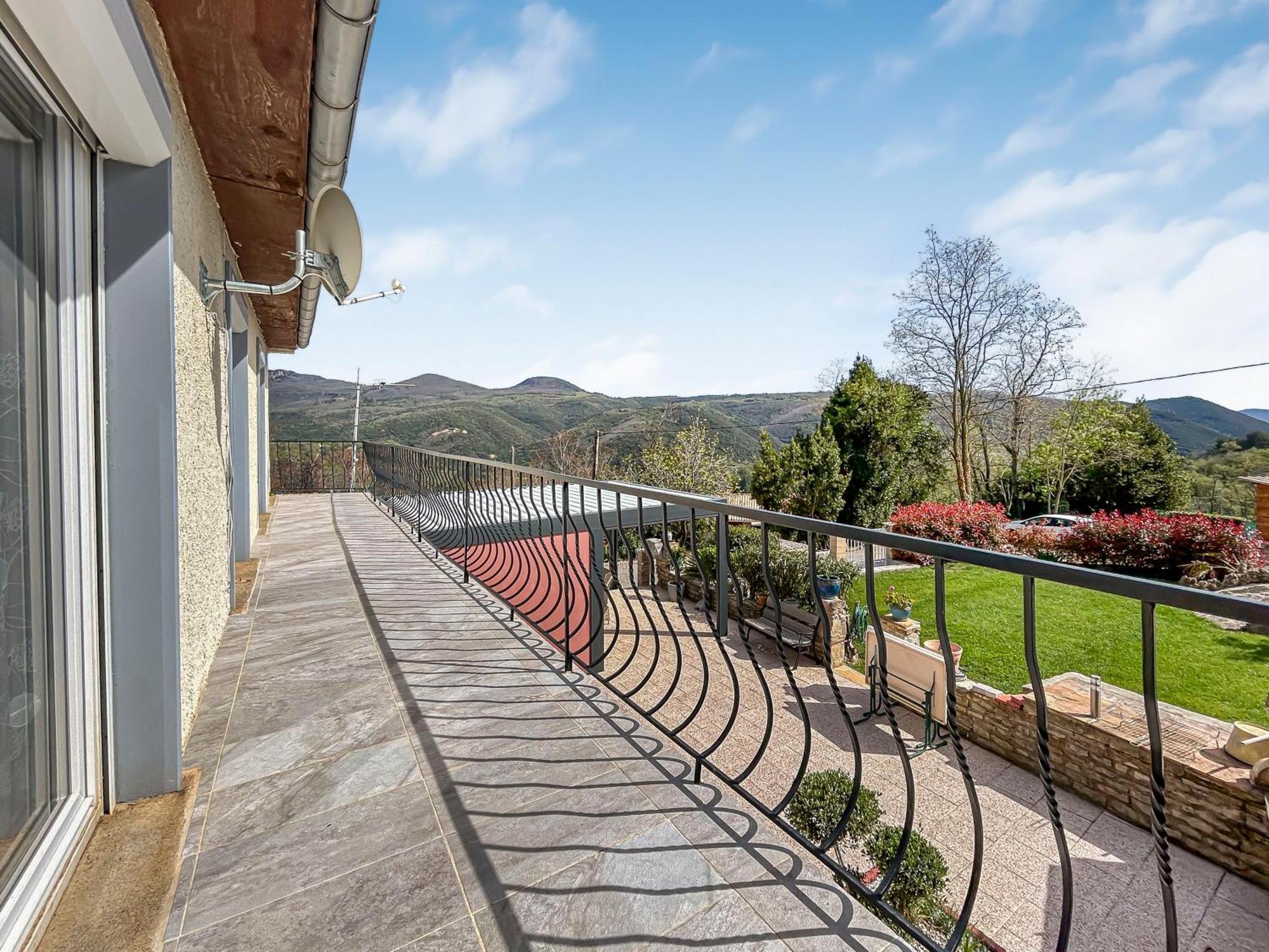 Escapade A Lodeve La Paisible Apartment Bagian luar foto